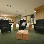 Element 호텔 4*