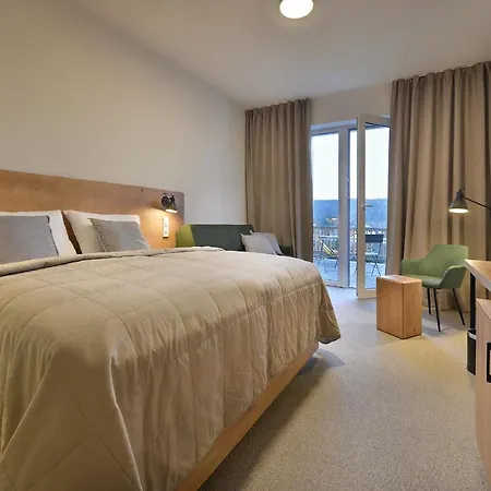 Hotel Element