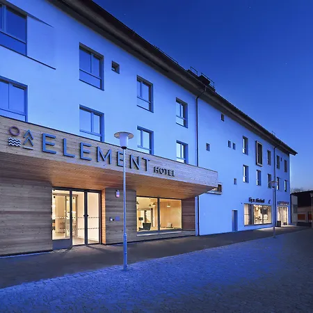 Element Otel Lipno nad Vltavou