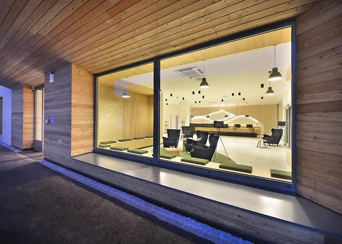 Element Hotel