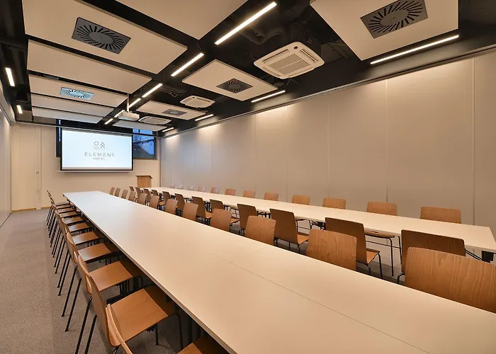 Hotell Element Lipno nad Vltavou